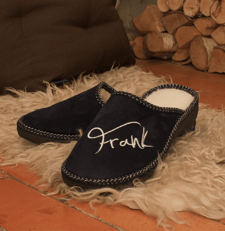 Personalisierbarer Hausschuh mit Stickerei